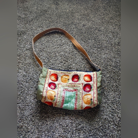 Handmade Purse - Picture 3 of 7